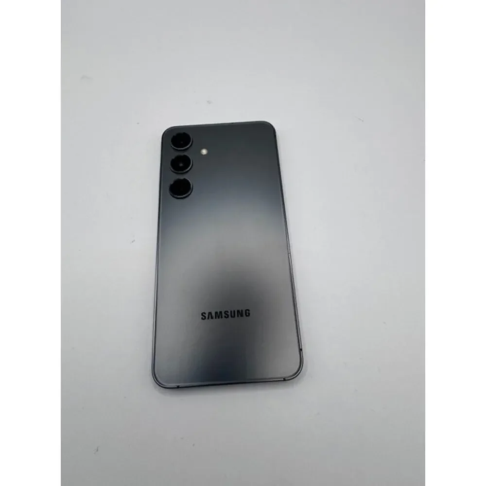 Samsung Galaxy S24 128GB S921U Fully Unlocked - Excellent condition